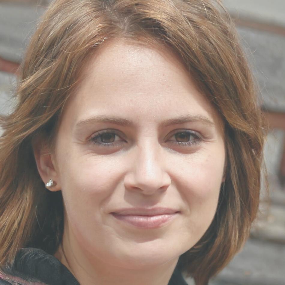 Directora de Análisis de Riesgos